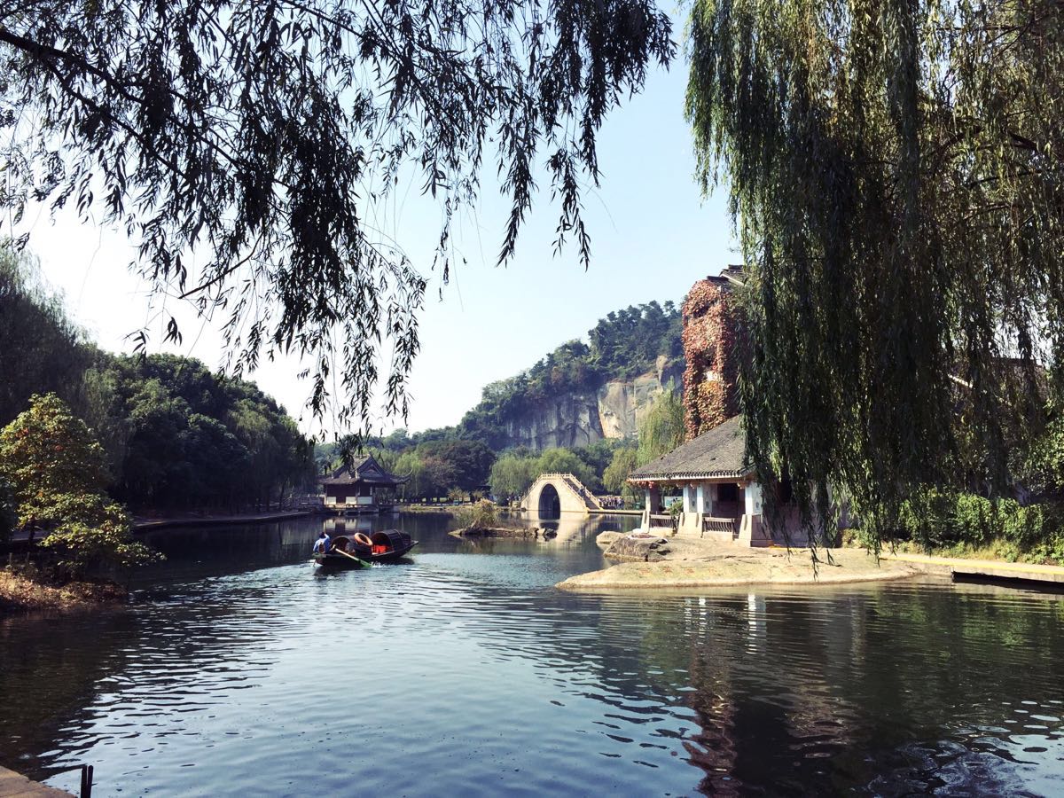 绍兴柯岩风景区